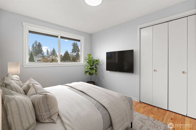 5114 W Tapps Drive E, Lake Tapps, WA 98391