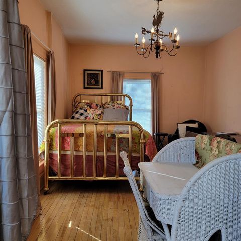 300 W PROSPECT AVENUE, Appleton, WI 54911