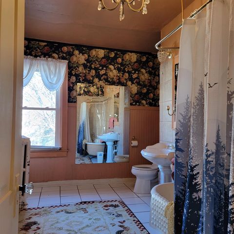 300 W PROSPECT AVENUE, Appleton, WI 54911
