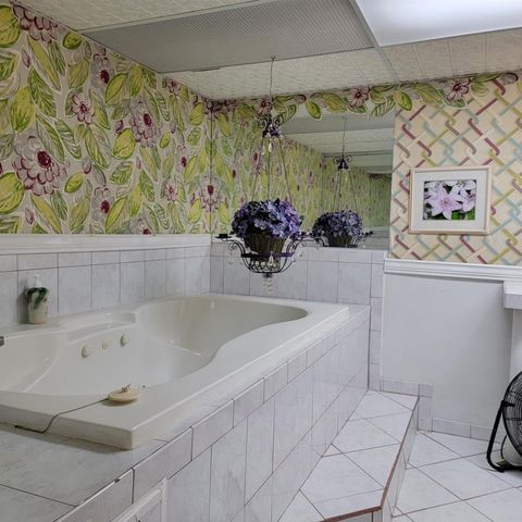 300 W PROSPECT AVENUE, Appleton, WI 54911