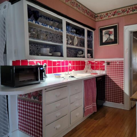 300 W PROSPECT AVENUE, Appleton, WI 54911