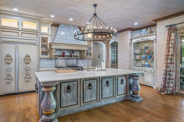 1225 Blue Wister Cove, Edmond, OK 73013
