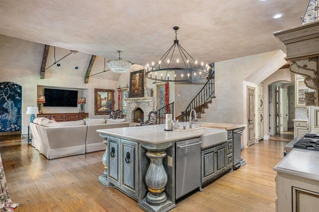 1225 Blue Wister Cove, Edmond, OK 73013