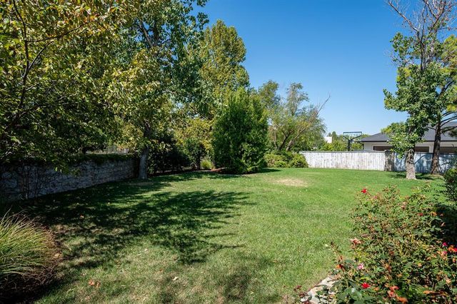 1225 Blue Wister Cove, Edmond, OK 73013