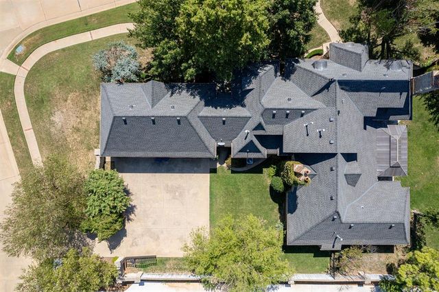 1225 Blue Wister Cove, Edmond, OK 73013