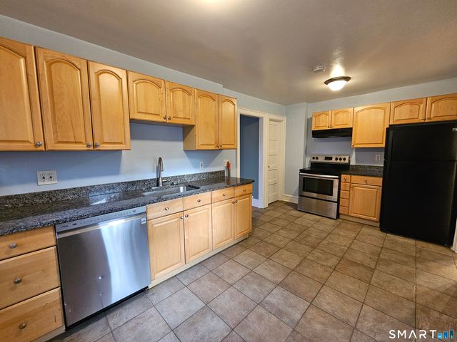 57 Dalewood Avenue, Fairfield, CT 06824