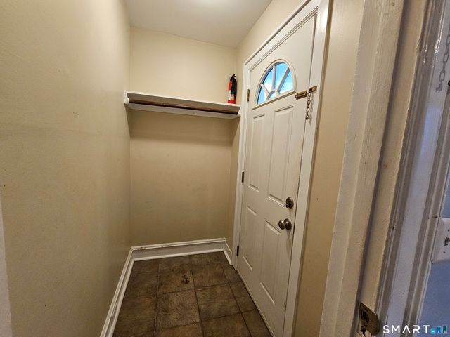 57 Dalewood Avenue, Fairfield, CT 06824