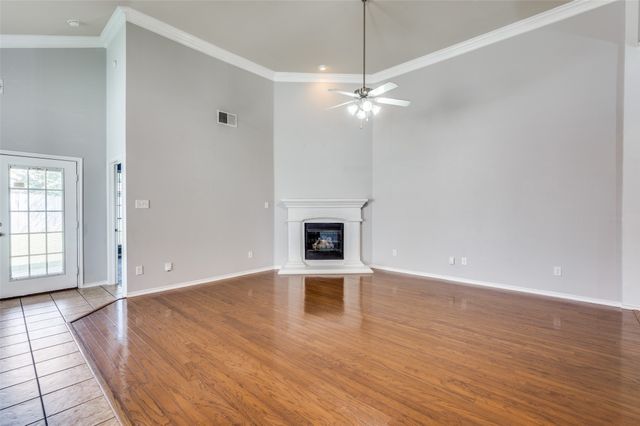 3208 Serpis, Grand Prairie, TX 75054