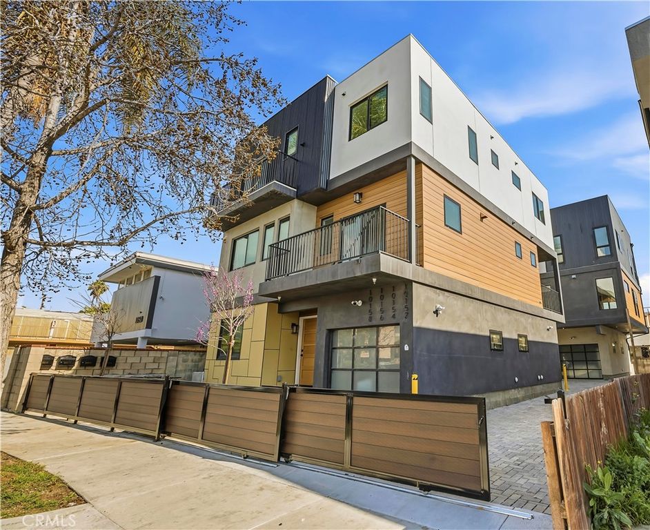 10158 Regent Street, Los Angeles, CA 90034 — exterior