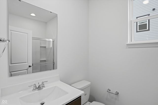 7053 Portico Lane, Mccordsville, IN 46055