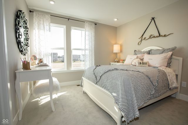 7053 Portico Lane, Mccordsville, IN 46055