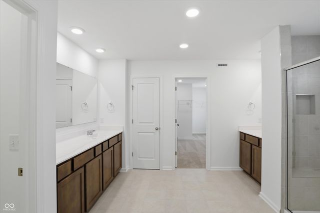 7053 Portico Lane, Mccordsville, IN 46055