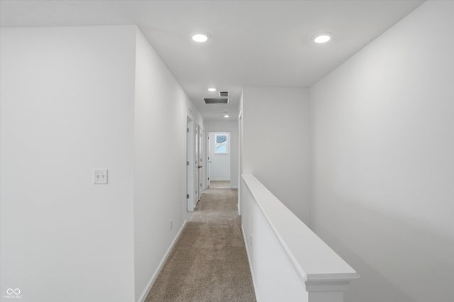 7053 Portico Lane, Mccordsville, IN 46055