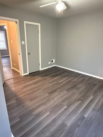 2448 E 74th Street, Chicago, IL 60649