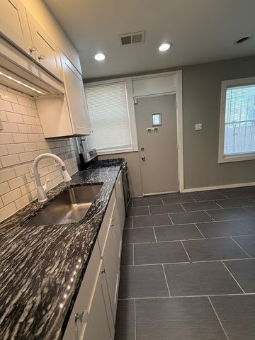 2448 E 74th Street, Chicago, IL 60649