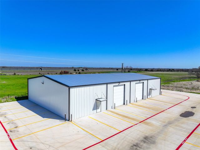 6562 N Fm 148, Terrell, TX 75160