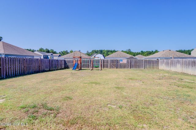 681 Loftus Way NE, Leland, NC 28451