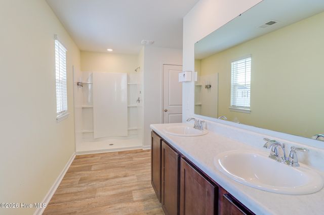 681 Loftus Way NE, Leland, NC 28451