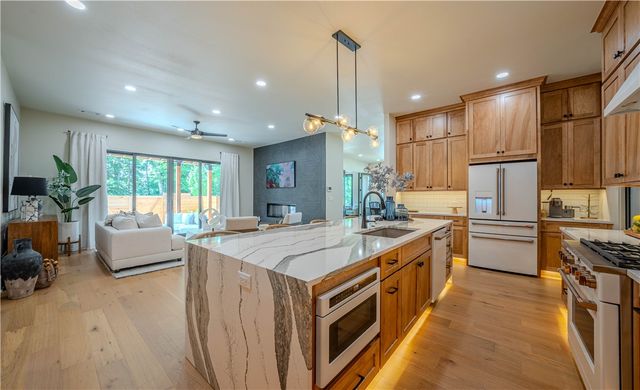 6811 Harmony, Bentonville, AR 72713