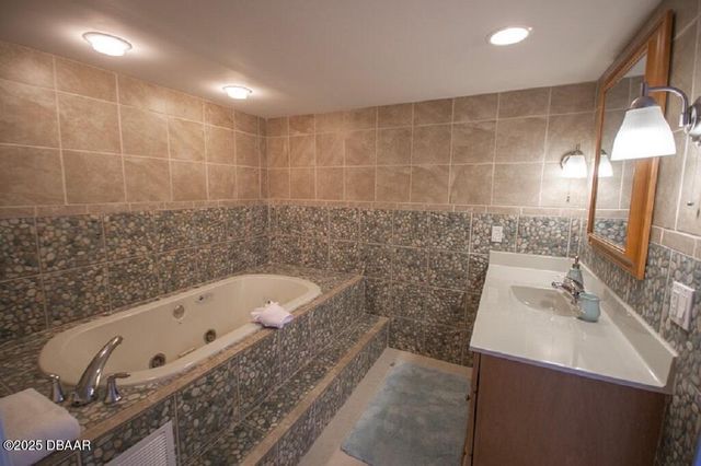 1420 N Atlantic Ave Unit 1903, Daytona Beach, FL 32118