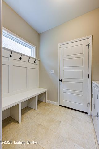3420 Stara Ct, Louisville, KY 40299