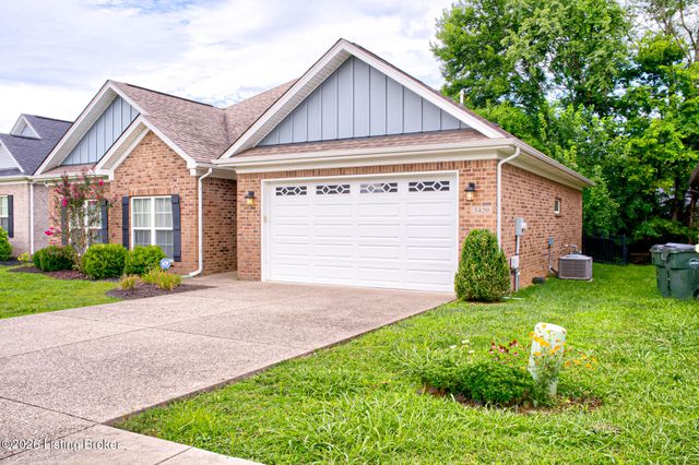 3420 Stara Ct, Louisville, KY 40299