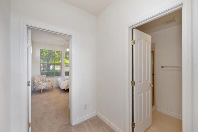 1381 Haddington Dr, Folsom, CA 95630