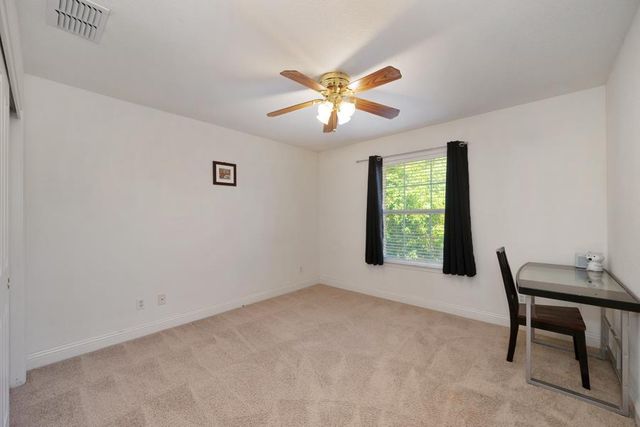 1381 Haddington Dr, Folsom, CA 95630