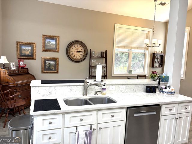 303 Winchester Court, Dublin, GA 31021