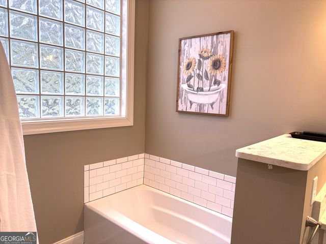 303 Winchester Court, Dublin, GA 31021