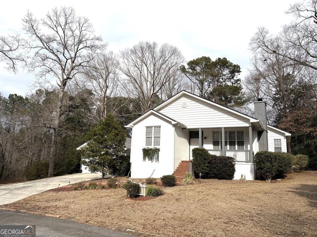 303 Winchester Court, Dublin, GA 31021