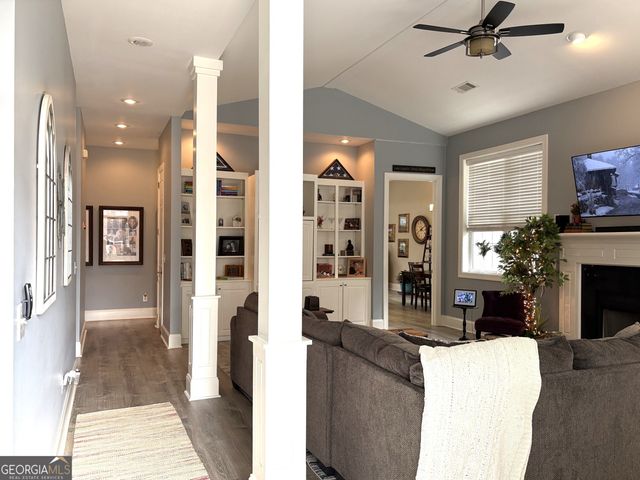 303 Winchester Court, Dublin, GA 31021