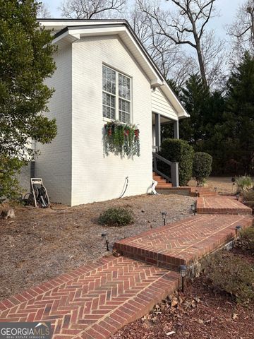 303 Winchester Court, Dublin, GA 31021