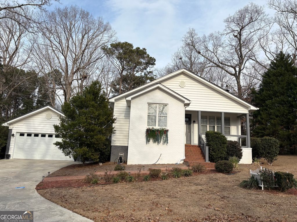 303 Winchester Court, Dublin, GA 31021