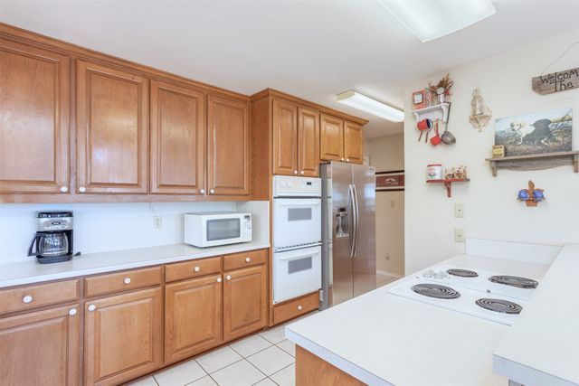 110 Waterview Lane, Pottsboro, TX 75076