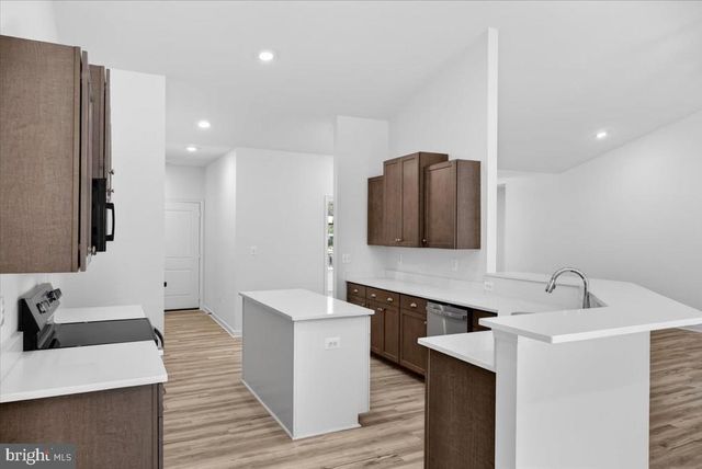 615 TRAVELLER ST, Mineral, VA 23117
