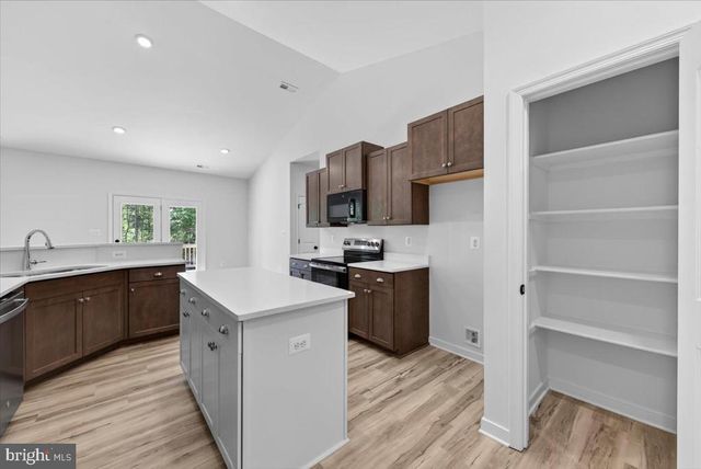 615 TRAVELLER ST, Mineral, VA 23117