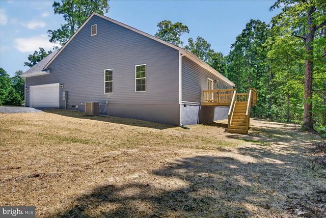 615 TRAVELLER ST, Mineral, VA 23117