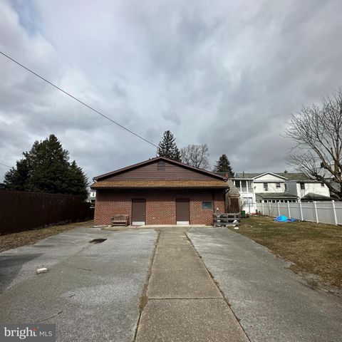 482 E WASHINGTON ST, Chambersburg, PA 17201