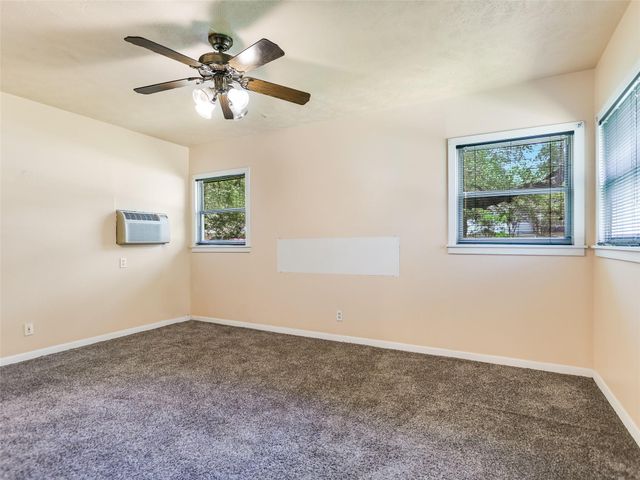 2004 Griswold LN, Austin, TX 78703
