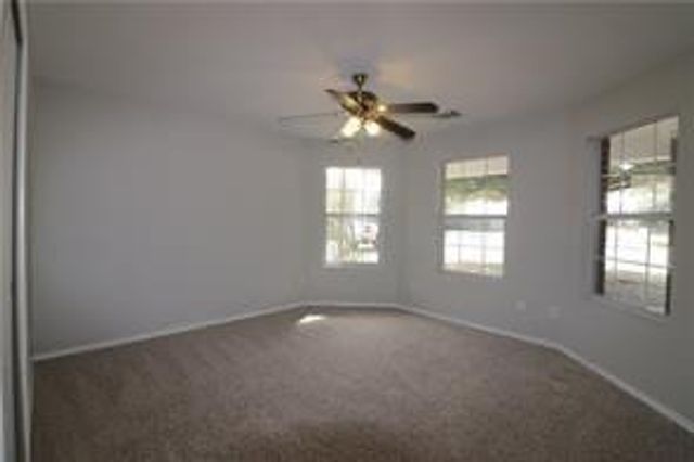 800 Riverway LN, Leander, TX 78641