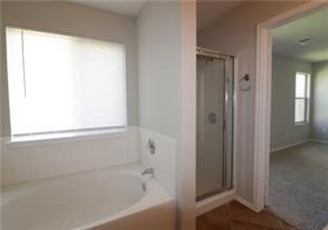 800 Riverway LN, Leander, TX 78641