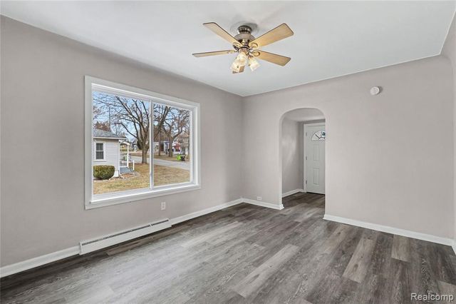 5044 2nd Street, Swartz Creek, MI 48473