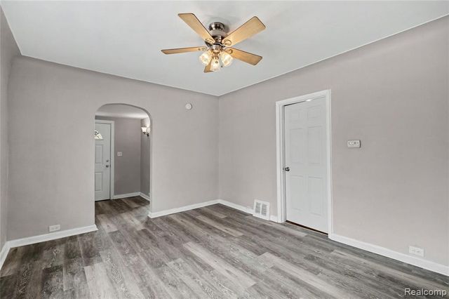 5044 2nd Street, Swartz Creek, MI 48473