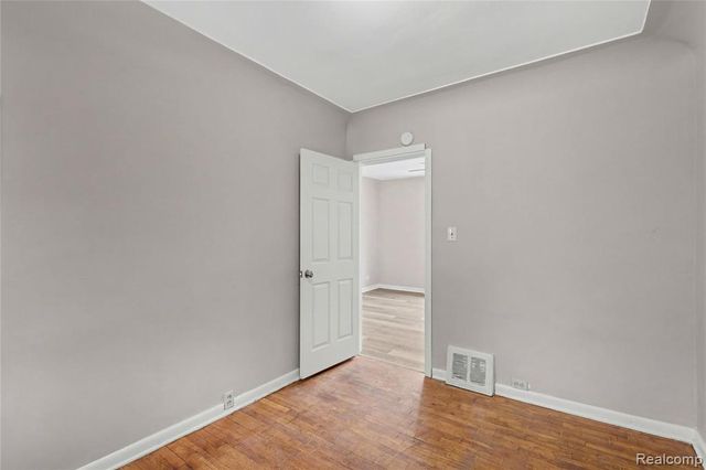 5044 2nd Street, Swartz Creek, MI 48473