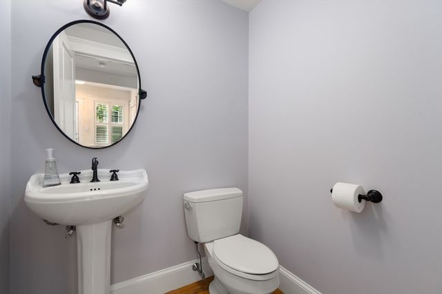 10-12 Richardson Ave 2, Arlington, MA 02476