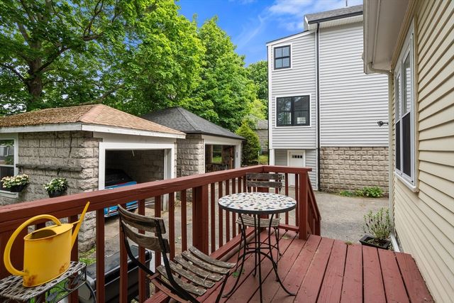 10-12 Richardson Ave 2, Arlington, MA 02476