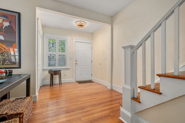 10-12 Richardson Ave 2, Arlington, MA 02476