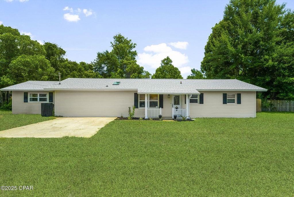 120 Half Acre Lane, Panama City Beach, FL 32413