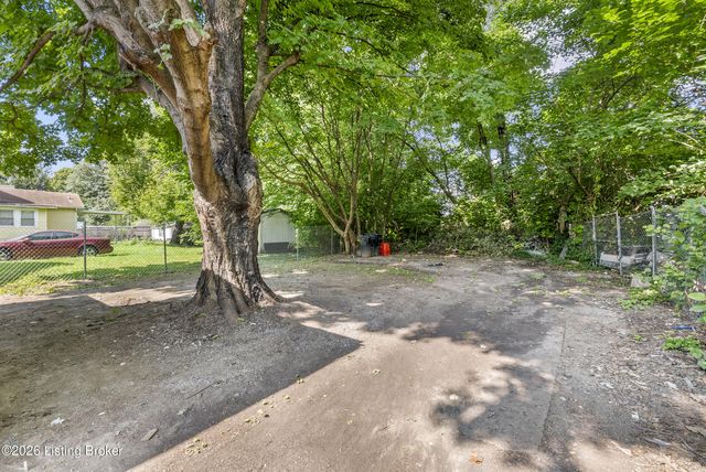 1608 S 25th St, Louisville, KY 40210